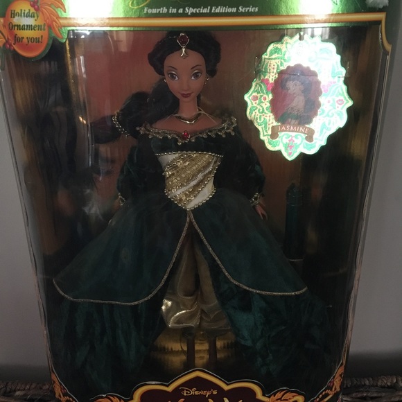 Disney Barbie Doll Bundle - Picture 3 of 7